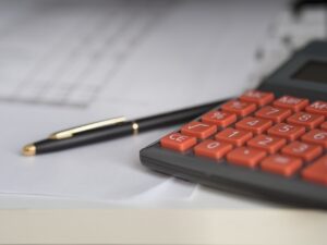 モットンの返金保証と返送料はいくらか知りたいですか？